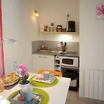 A Carreyrat Calme Et Verdoyant Apartamento