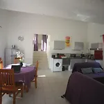 A Carreyrat Calme Et Verdoyant Apartamento