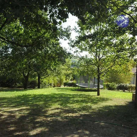 Apartmán A Carreyrat Calme Et Verdoyant *