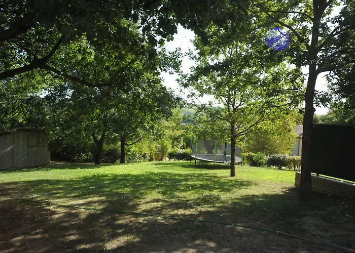 公寓 A Carreyrat Calme Et Verdoyant *