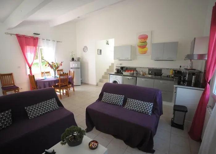 Appartamento A Carreyrat Calme Et Verdoyant *