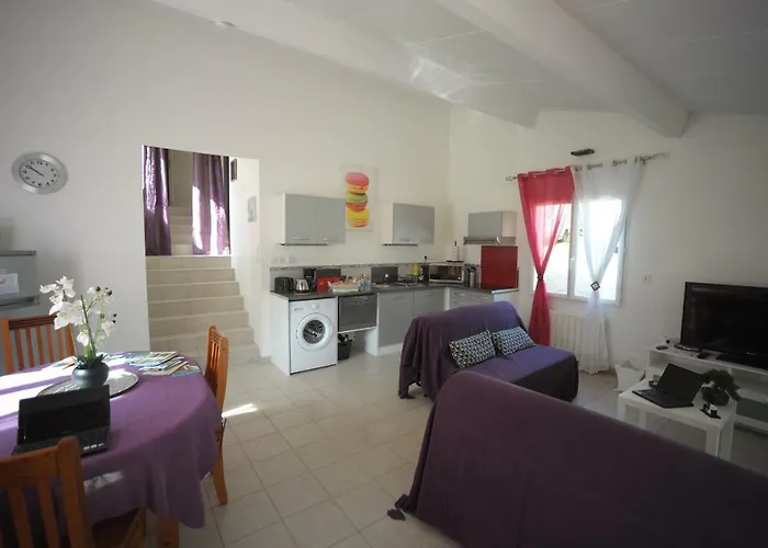 Appartamento A Carreyrat Calme Et Verdoyant